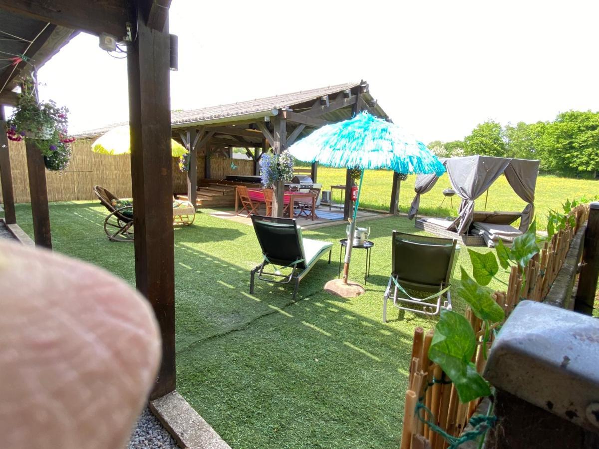 El Rancho Criollo Rooms And Gites Maubert-Fontaine ภายนอก รูปภาพ